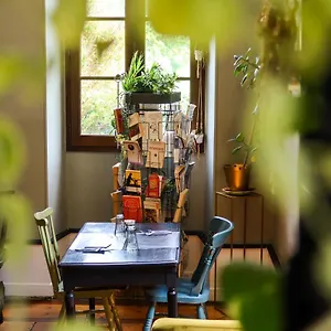 https://le-boutik-hotel.hotels-rhonealpes.com